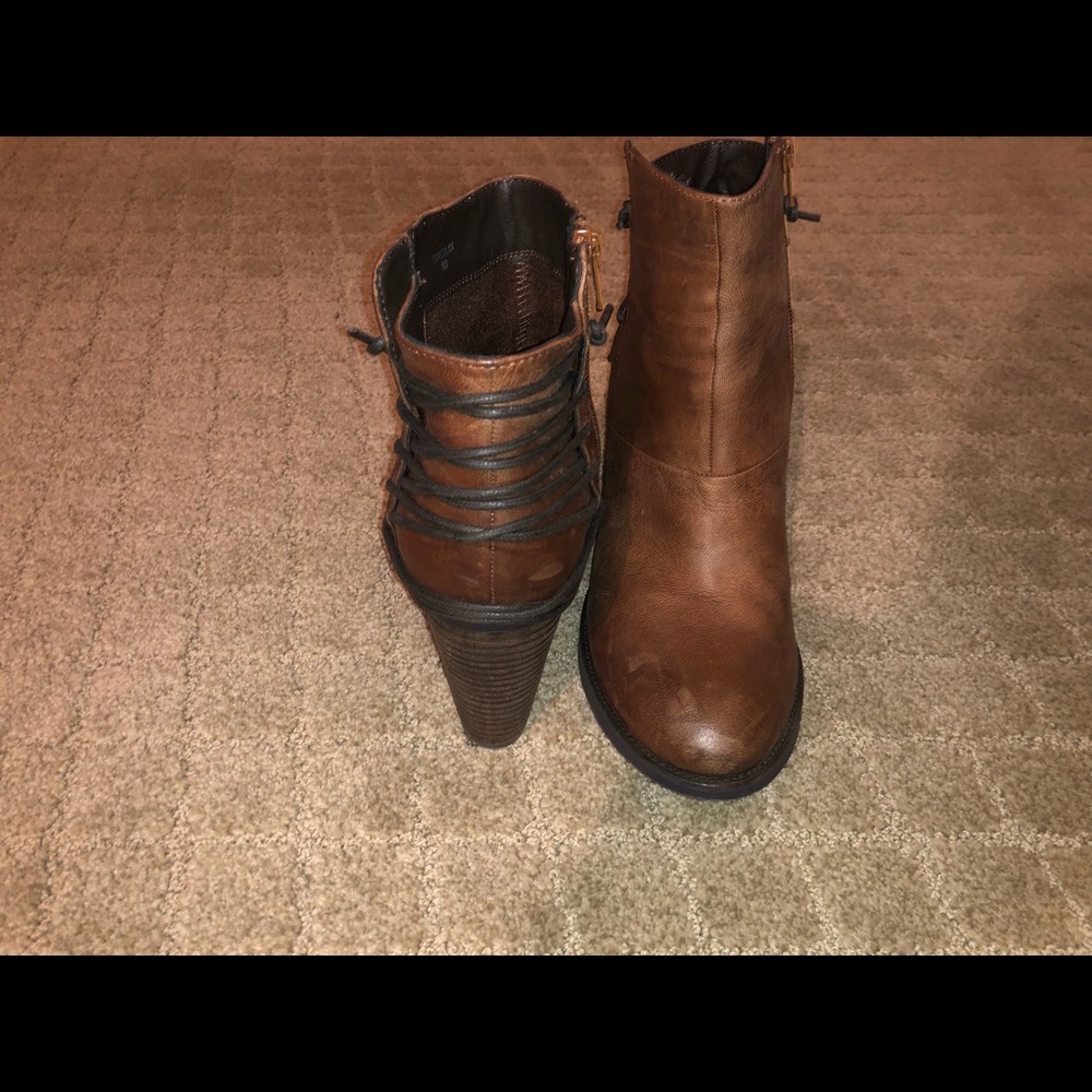 Steve Madden booties boot brown
